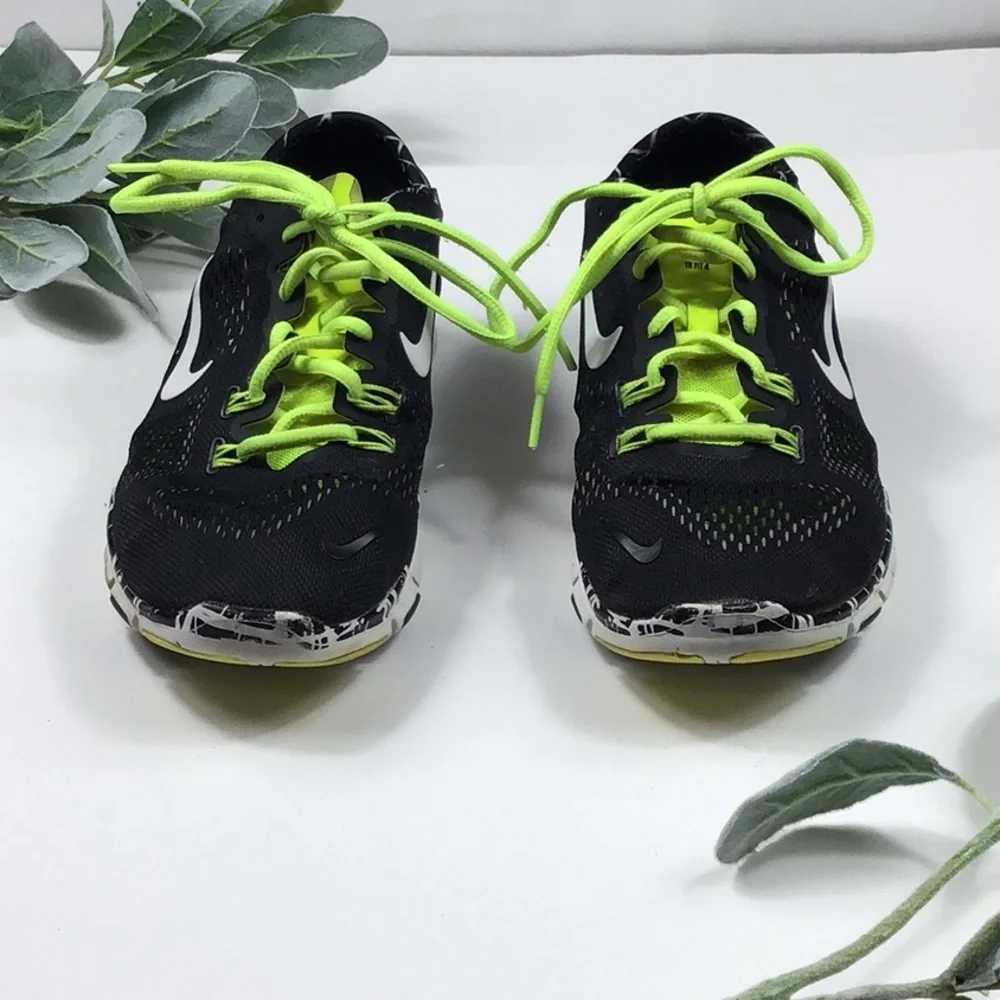 Nike Free TR Fit 4 > Green & Black